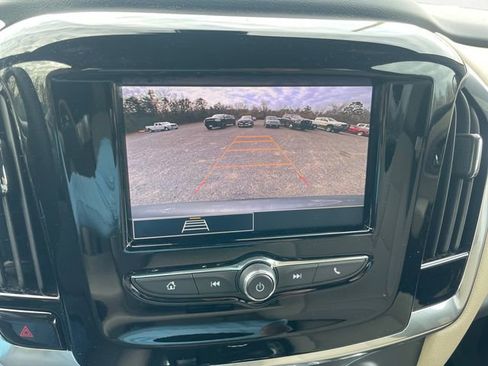Used 2023 Chevrolet Traverse LS w/ Midnight/Sport Edition FWD image 22