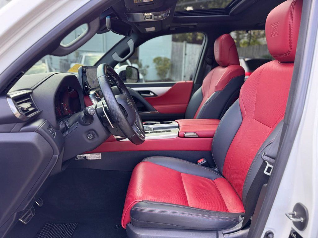 Used 2024 Lexus LX 600 F Sport AWD/4WD image 20