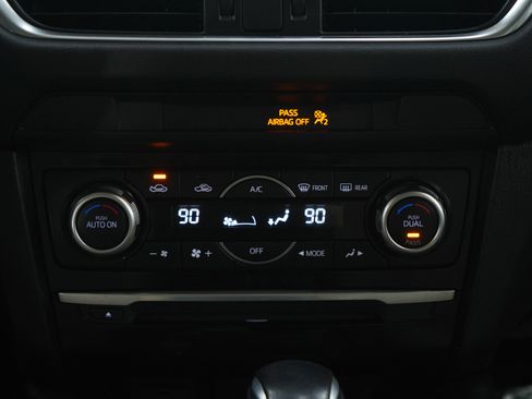 Used 2016 MAZDA MAZDA6 Touring image 17