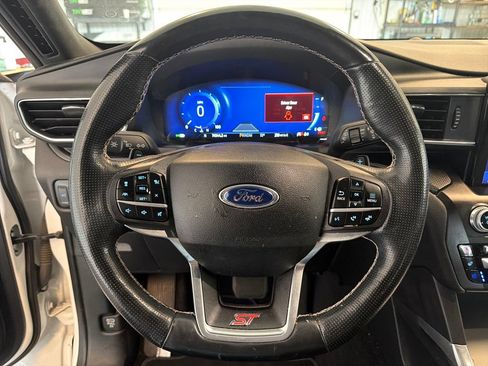 Used 2020 Ford Explorer ST w/ Premium Technology Package AWD/4WD image 15