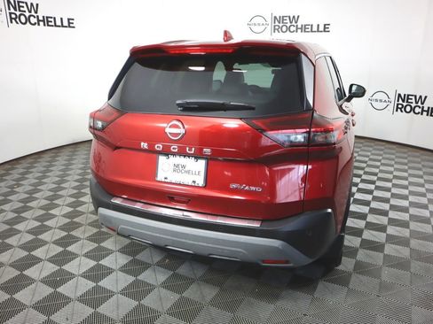 Used 2023 Nissan Rogue SV AWD/4WD image 5