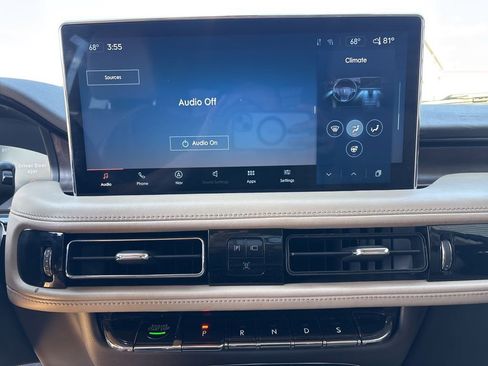 Used 2022 Lincoln Nautilus Reserve w/ Equipment Group 201A image 20