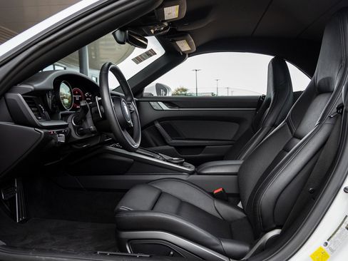 Certified 2022 Porsche 911 Carrera image 25