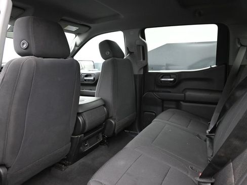 Used 2022 Chevrolet Silverado 1500 Custom AWD/4WD image 16