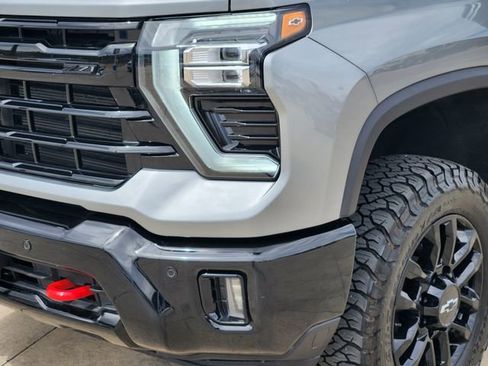 Certified 2025 Chevrolet Silverado 2500 LT w/ Trail Boss Package AWD/4WD image 8