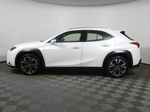 Used 2019 Lexus UX 200 w/ Premium Package FWD image 2