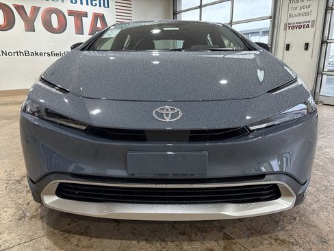 New 2026 Toyota Prius Plug-In Hybrid image 5