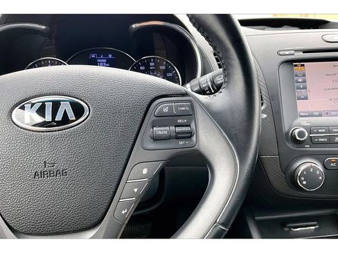 Used 2016 Kia Forte EX w/ EX Premium Package FWD image 12