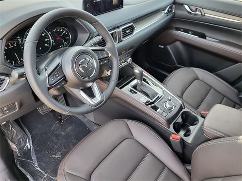 New 2025 MAZDA CX-5 Signature image 7