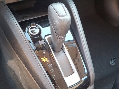 New 2025 Nissan Versa SV w/ Trunk Package image 12