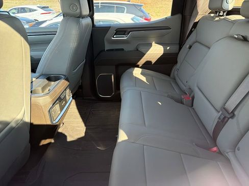 Used 2022 GMC Sierra 1500 SLT w/ SLT Premium Plus Package image 16