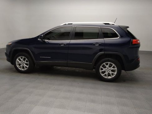Used 2014 Jeep Cherokee Latitude AWD/4WD image 3