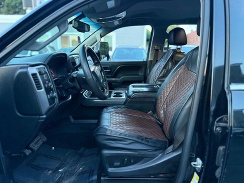 Used 2015 GMC Sierra 2500 SLE w/ All-Terrain HD Package AWD/4WD image 10