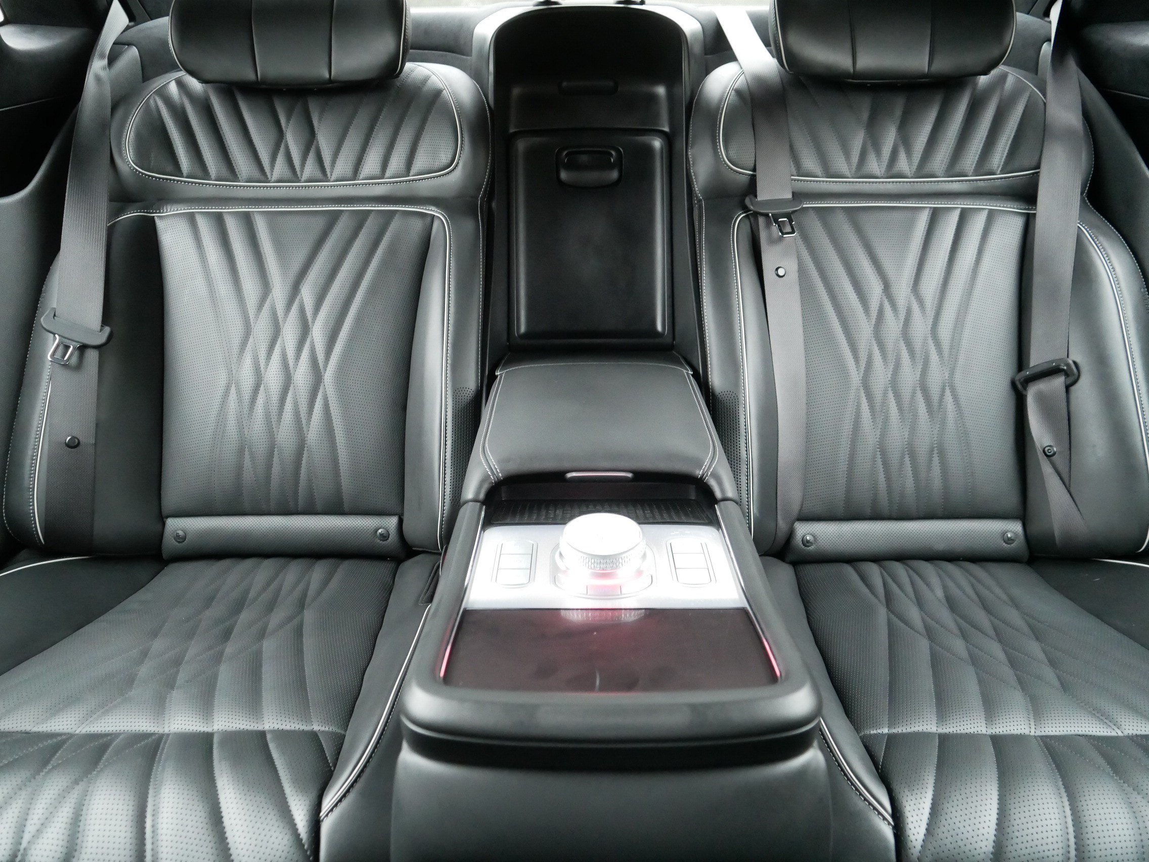 Used 2026 Genesis G90 3.5T AWD/4WD image 13