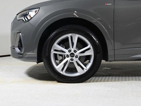 Certified 2024 Audi Q3 2.0T Premium Plus image 24