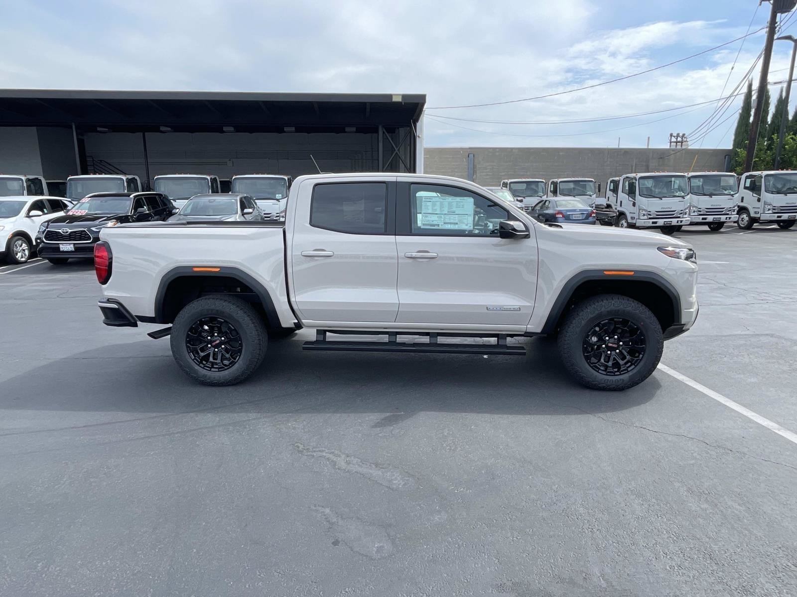 New 2026 GMC Canyon Elevation RWD image 4