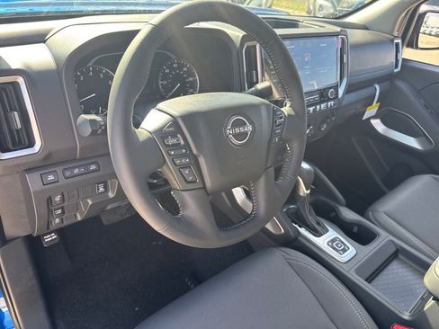 New 2026 Nissan Frontier SV w/ SV Convenience Package image 17