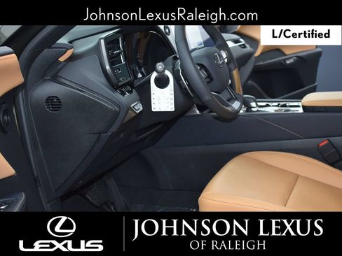 Used 2025 Lexus RX 350 w/ Convenience Package AWD/4WD image 13