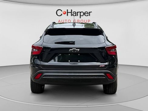 Used 2024 Chevrolet Trax RS FWD image 4