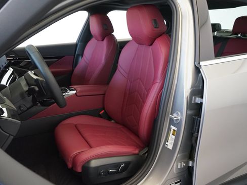 Used 2026 BMW 530i RWD image 3