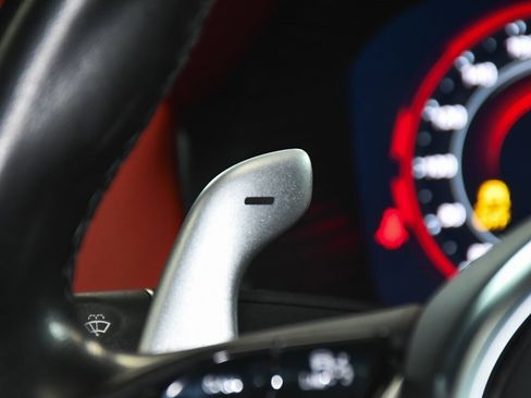 Used 2021 Aston Martin DBX Base image 40