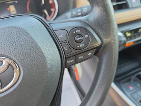 Used 2025 Toyota RAV4 LE image 14