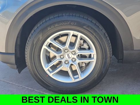 New 2026 Ford Explorer Active RWD image 38
