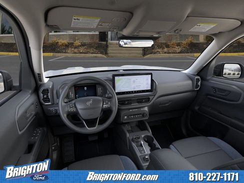 Used 2026 Ford Bronco Sport Outer Banks w/ Outer Banks Tech Package+ AWD/4WD image 9