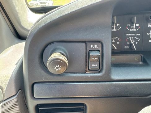 Used 1997 Ford F250 2WD Crew Cab Heavy Duty image 5