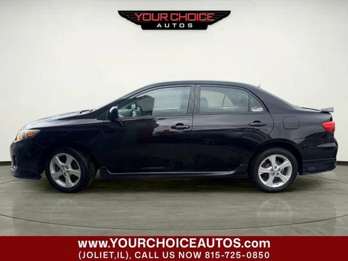 Used 2012 Toyota Corolla S FWD image 3