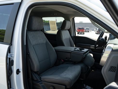 Used 2022 Ford F150 XLT w/ Trailer Tow Package AWD/4WD image 22