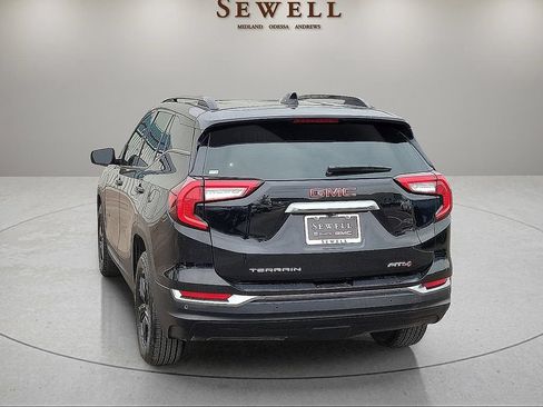 Used 2024 GMC Terrain AT4 w/ Infotainment Package II AWD/4WD image 3