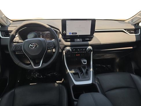 Used 2023 Toyota RAV4 Limited FWD image 13