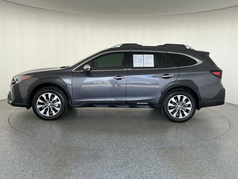 Certified 2024 Subaru Outback Touring AWD/4WD image 8