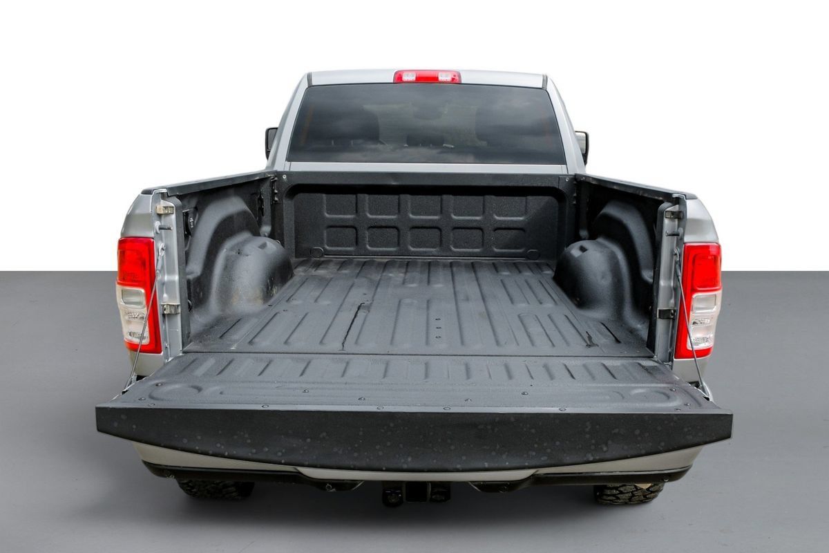 Used 2023 RAM 2500 Big Horn w/ Level 1 Equipment Group AWD/4WD image 59