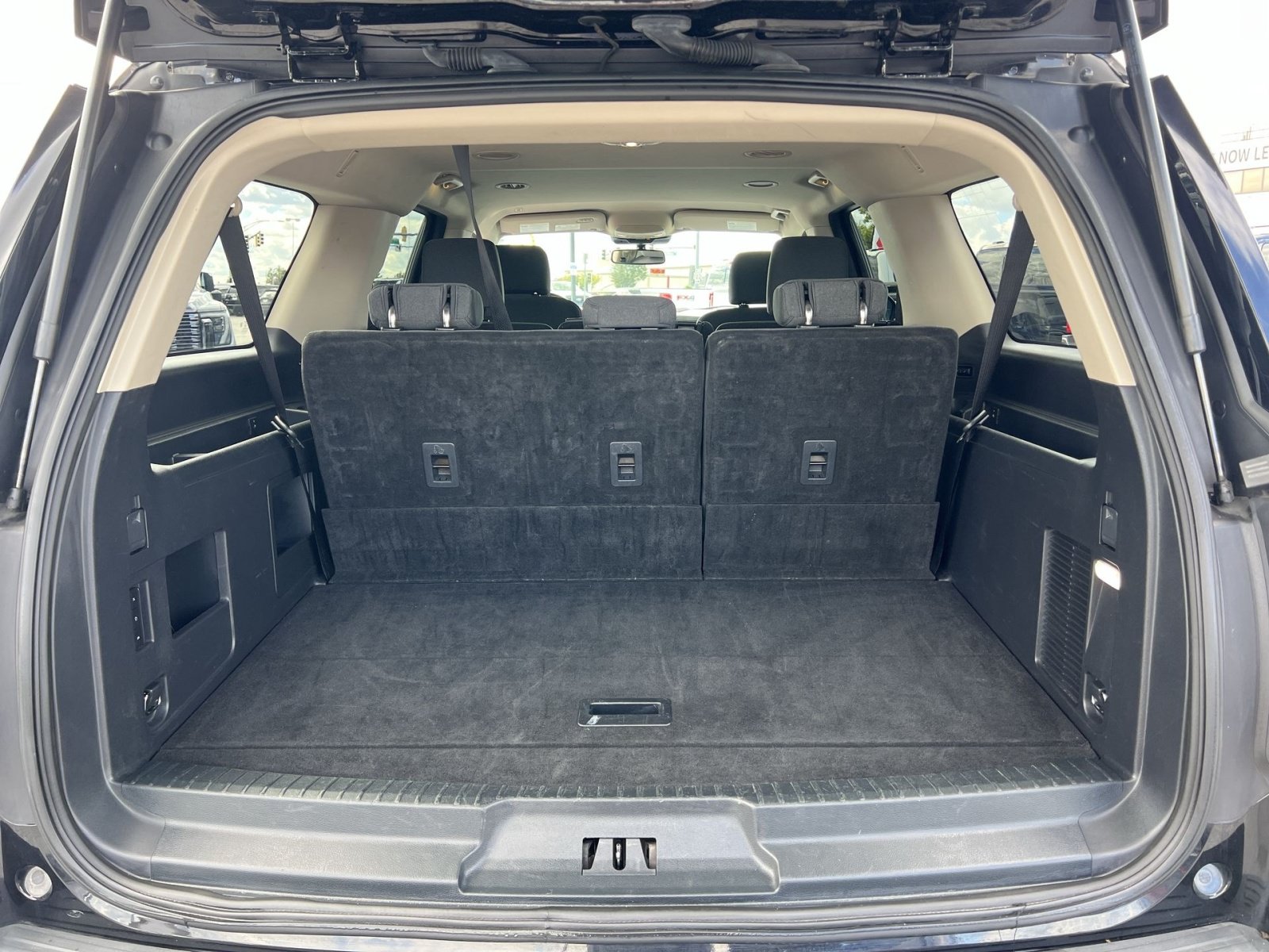 Used 2024 Ford Expedition Max XLT AWD/4WD image 26