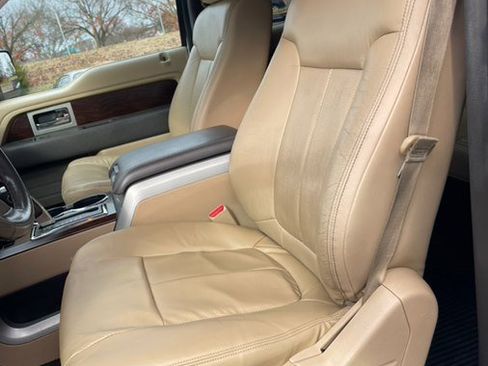 Used 2012 Ford F150 Lariat w/ Lariat Chrome Pkg image 22