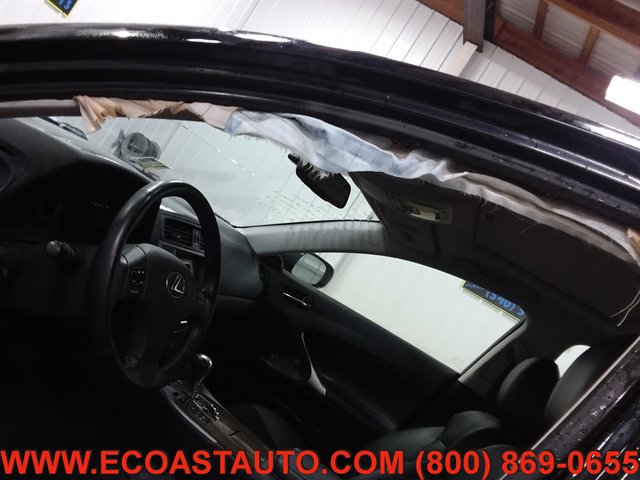 Used 2009 Lexus IS 350 w/ Premium Pkg RWD image 11