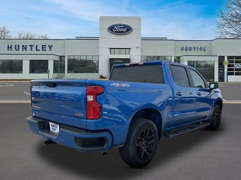 Used 2022 Chevrolet Silverado 1500 RST w/ Max Trailering Package AWD/4WD image 3