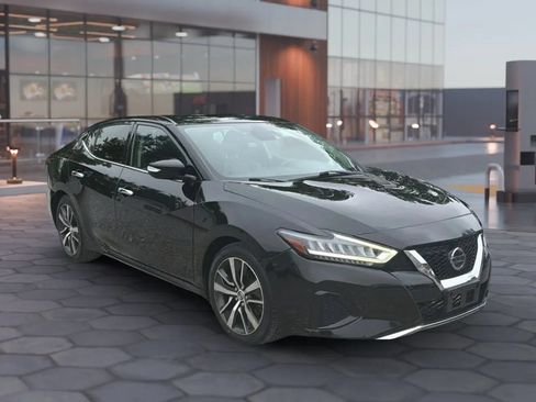 Used 2020 Nissan Maxima 3.5 SV w/ Floor Mat Group FWD image 16