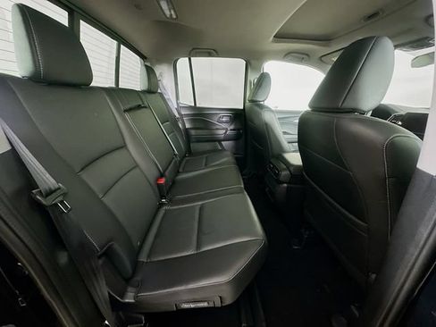 Used 2025 Honda Ridgeline RTL image 9