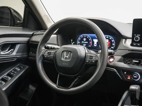Used 2023 Honda Accord EX image 15