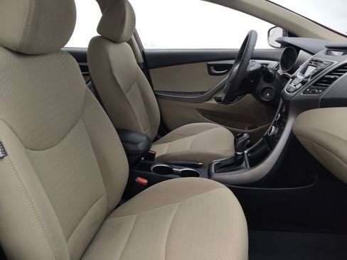 Used 2016 Hyundai Elantra SE FWD image 21