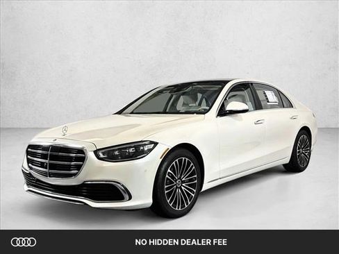 Used 2023 Mercedes-Benz S 500 4MATIC image 1