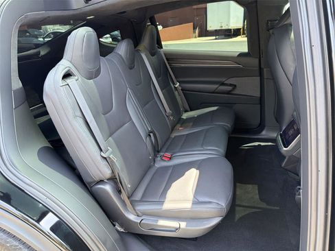 Used 2023 Tesla Model X AWD/4WD image 14