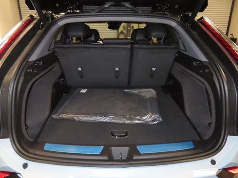 New 2026 Cadillac Optiq V image 18