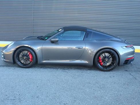 Used 2024 Porsche 911 Targa 4 GTS image 28