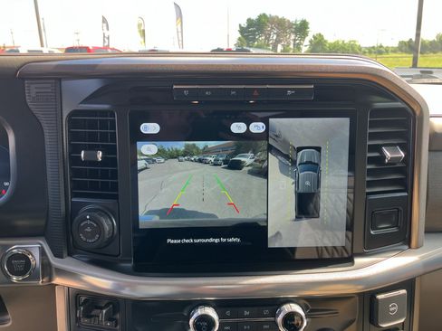 Used 2024 Ford F150 Platinum w/ Equipment Group 703A Plus AWD/4WD image 11