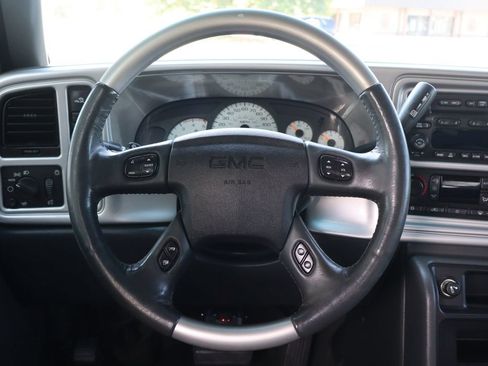 Used 2003 GMC Sierra 3500 SLE AWD/4WD image 17