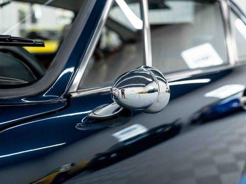 Used 1990 Porsche 911 Carrera image 29